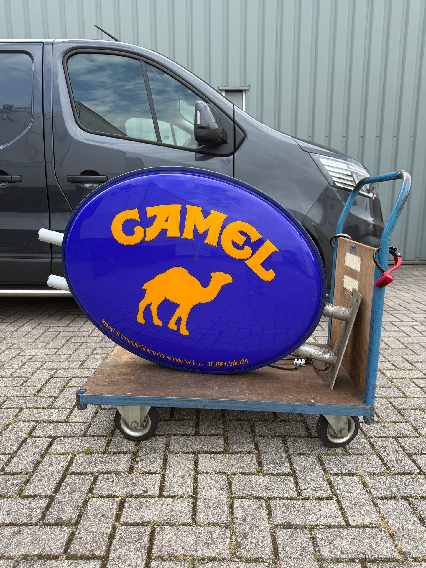 Vintage Camel lichtbak dubbelzijdig (Alleen ophalen mogelijk)