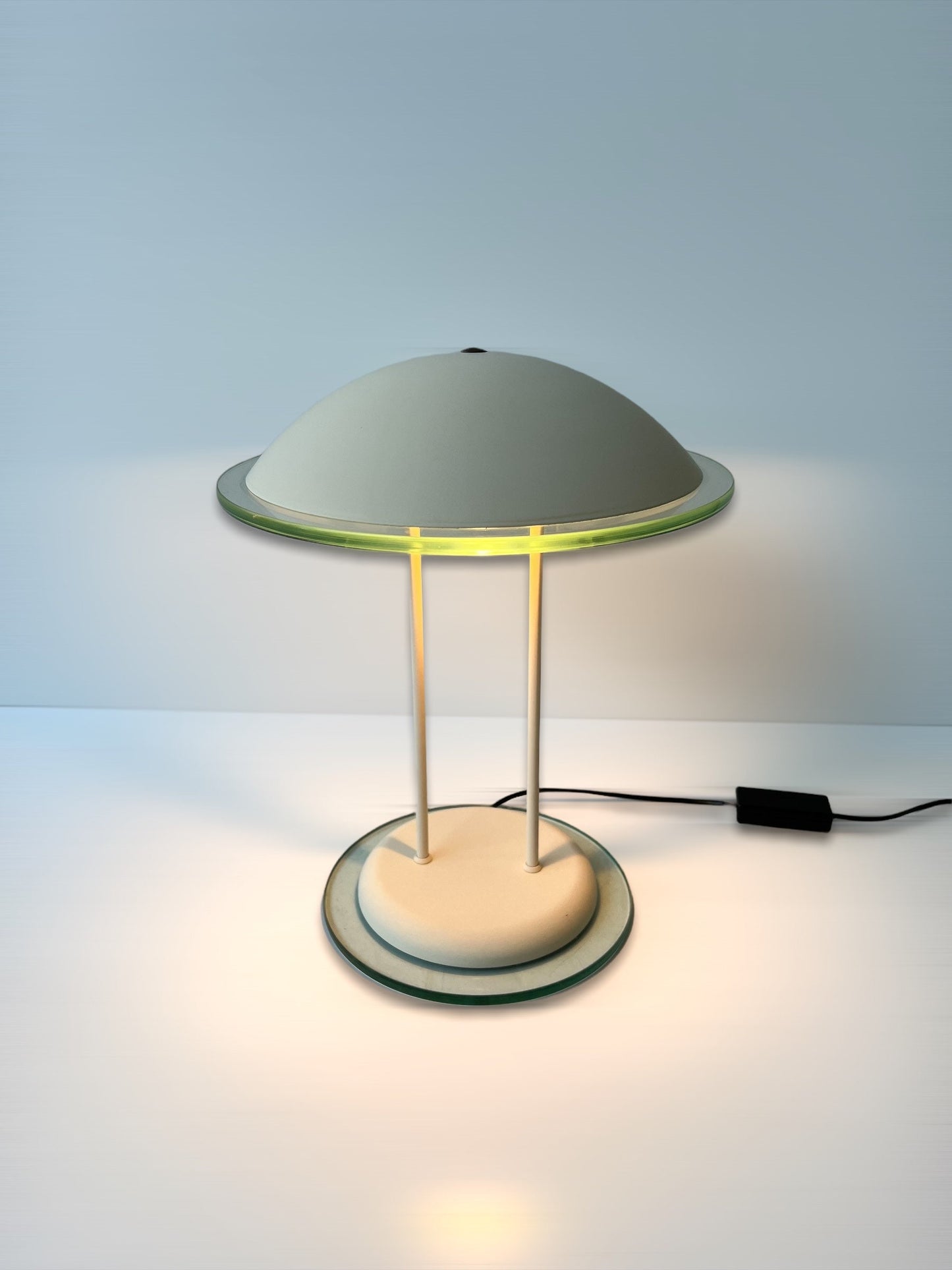 Vintage Herda Table Lamp