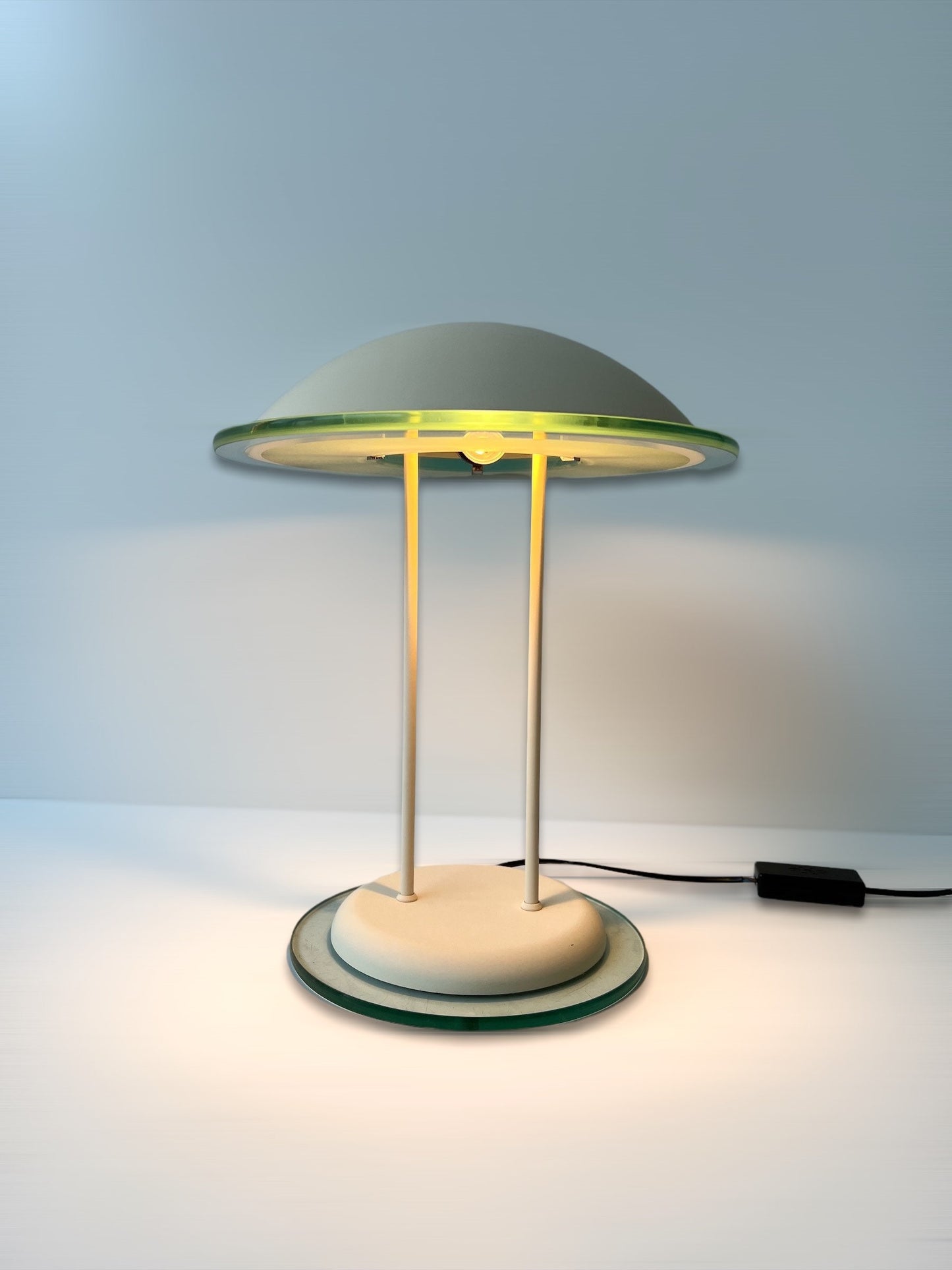 Vintage Herda Table Lamp
