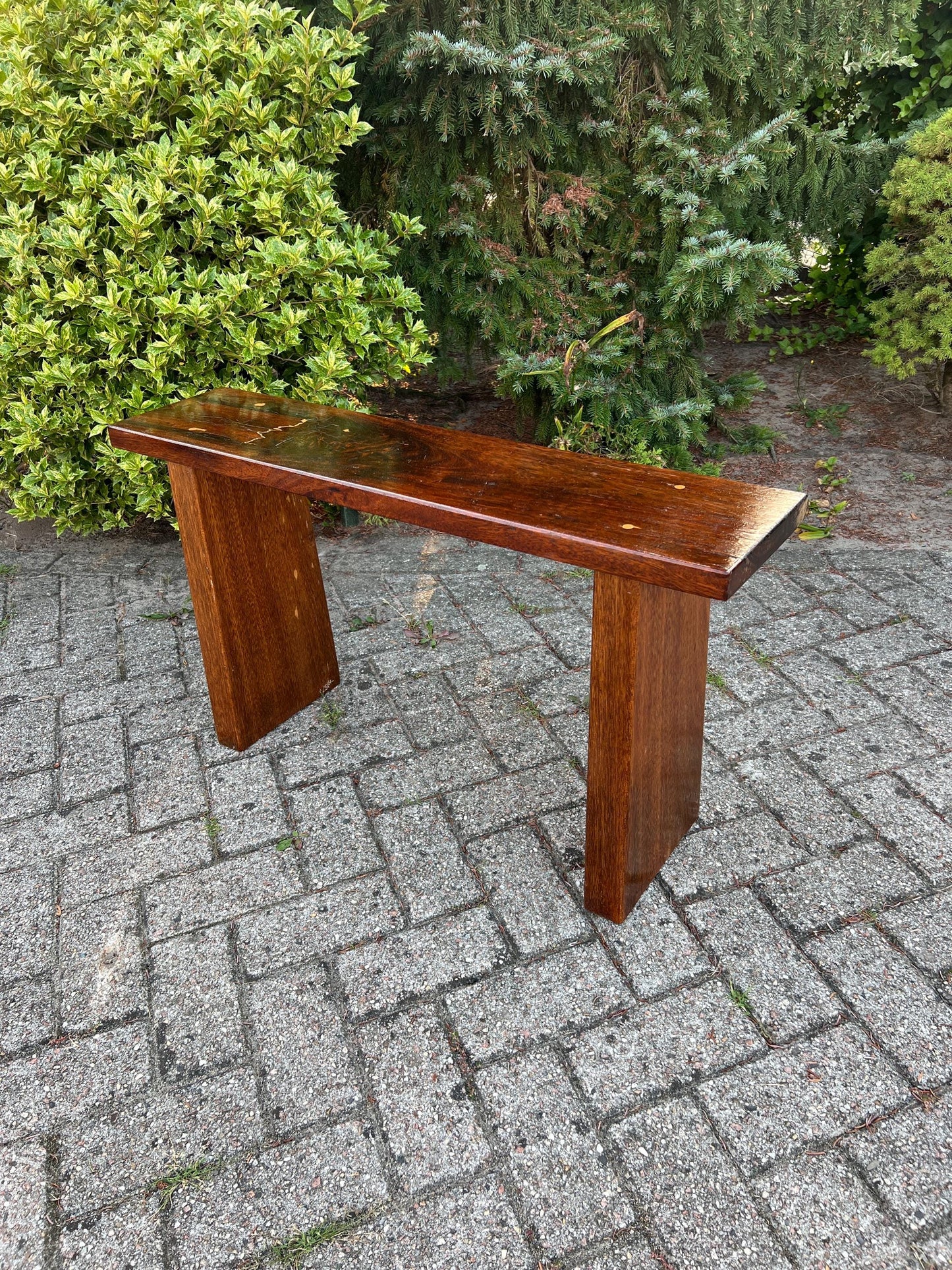 Gerestaureerde houten bank