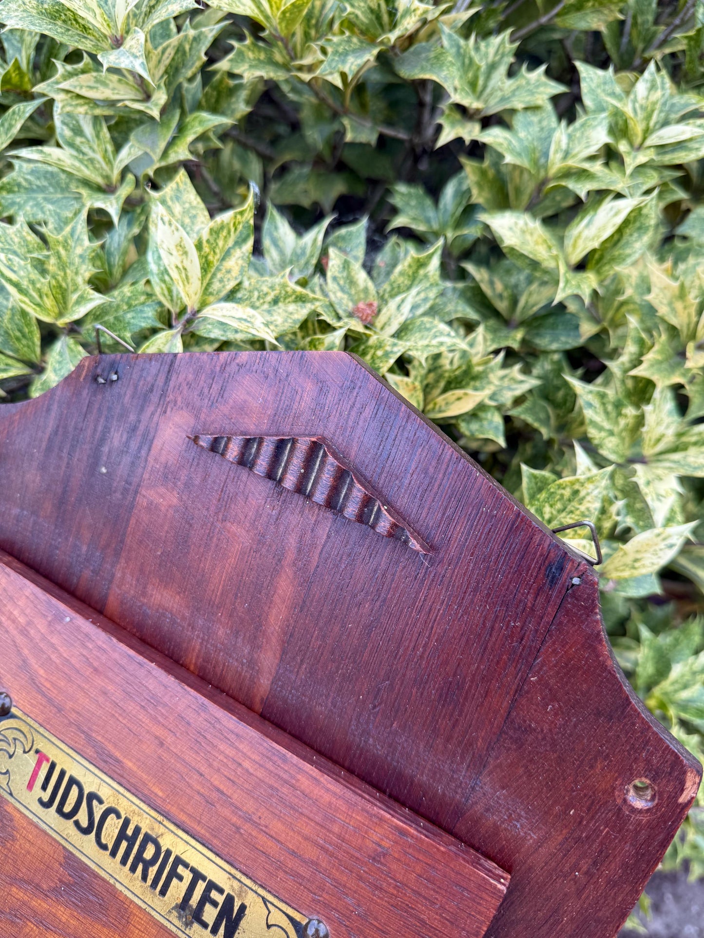 Vintage Wooden Art Deco Magazine and Newspaper Rack, Tijdschriften Couranten Holder, 1930s Dutch Deco Storage, Carved Wood Organizer