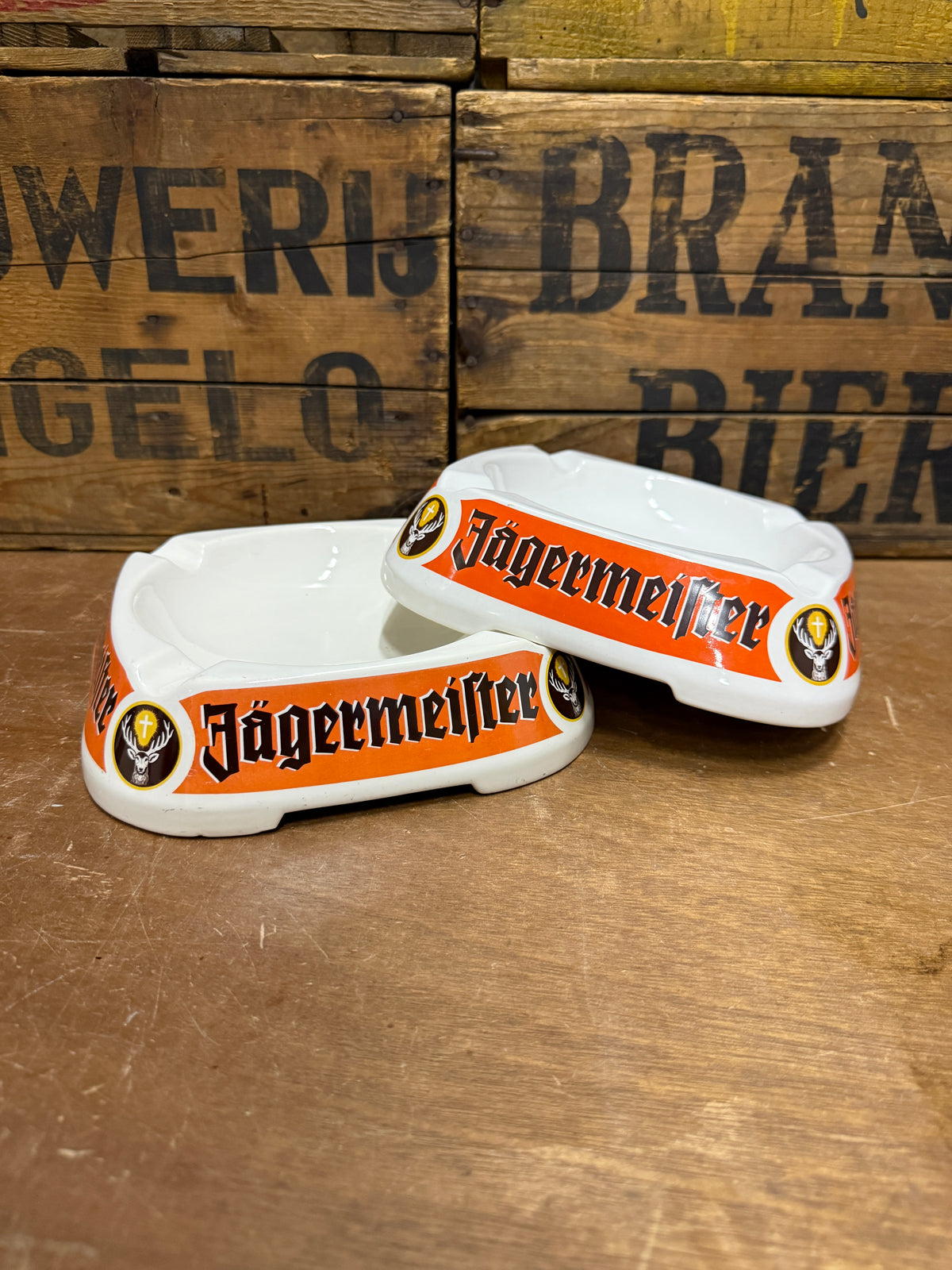 Vintage Jägermeister reclameasbak groot