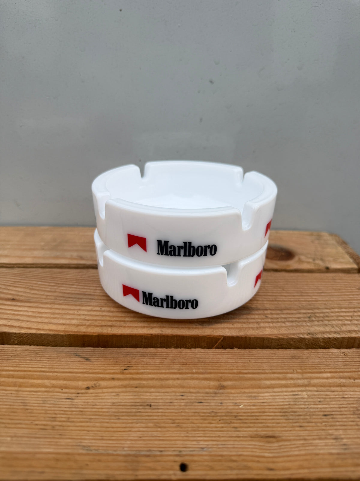 Marlboro ronde reclameasbak