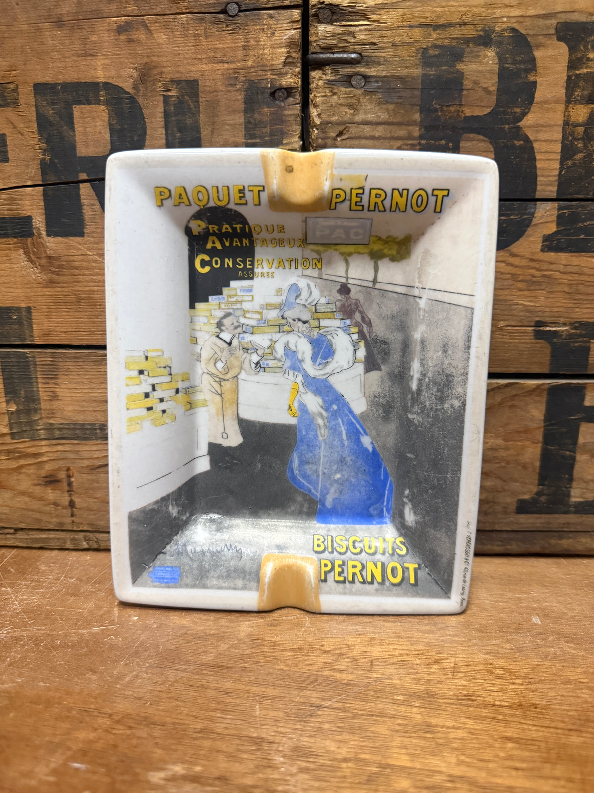 Absinthe en Paquet Pernot reclameasbak