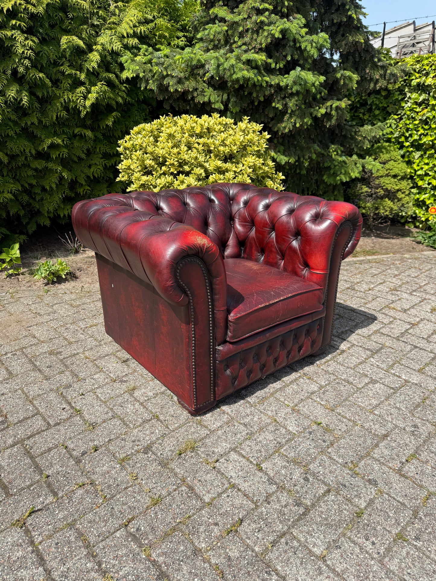 Vintage Chesterfield stijl fauteuil