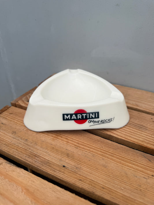Martini opaalglas reclame asbak driehoek