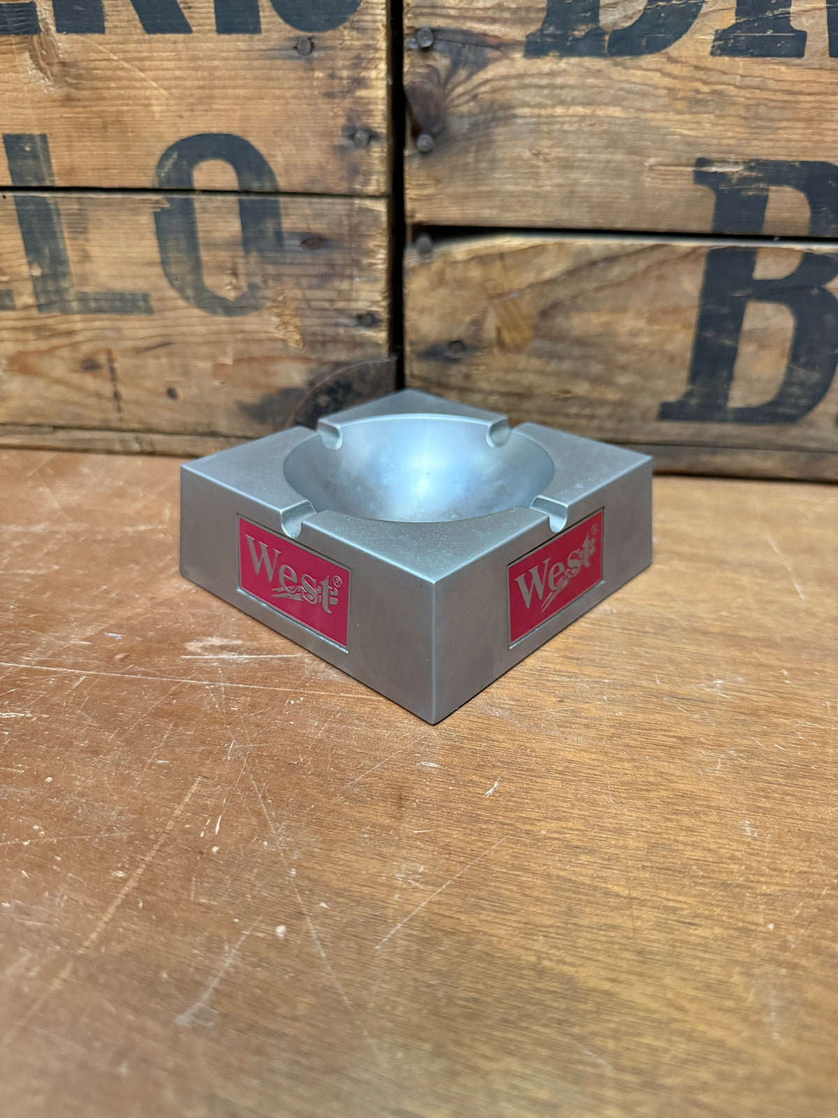 Vintage West Cigarettes metalen reclame asbak