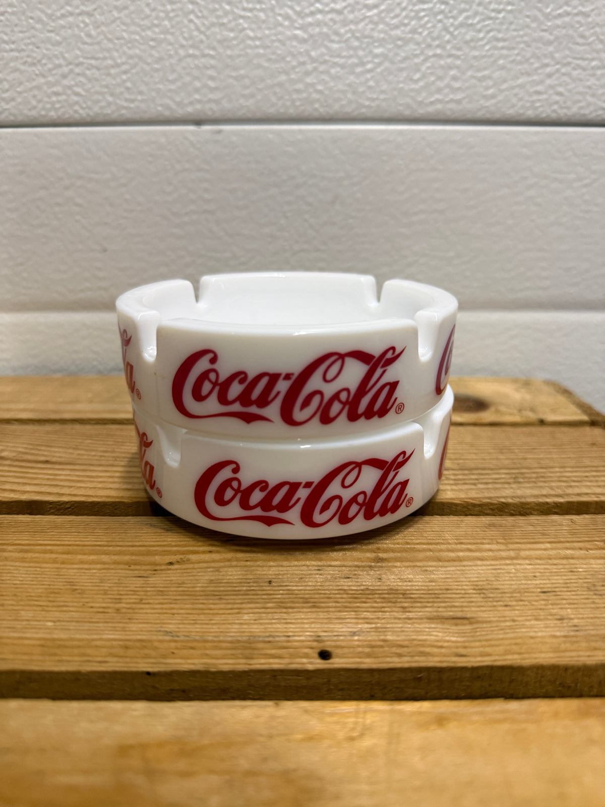 Coca-Cola opaalglazen reclameasbak