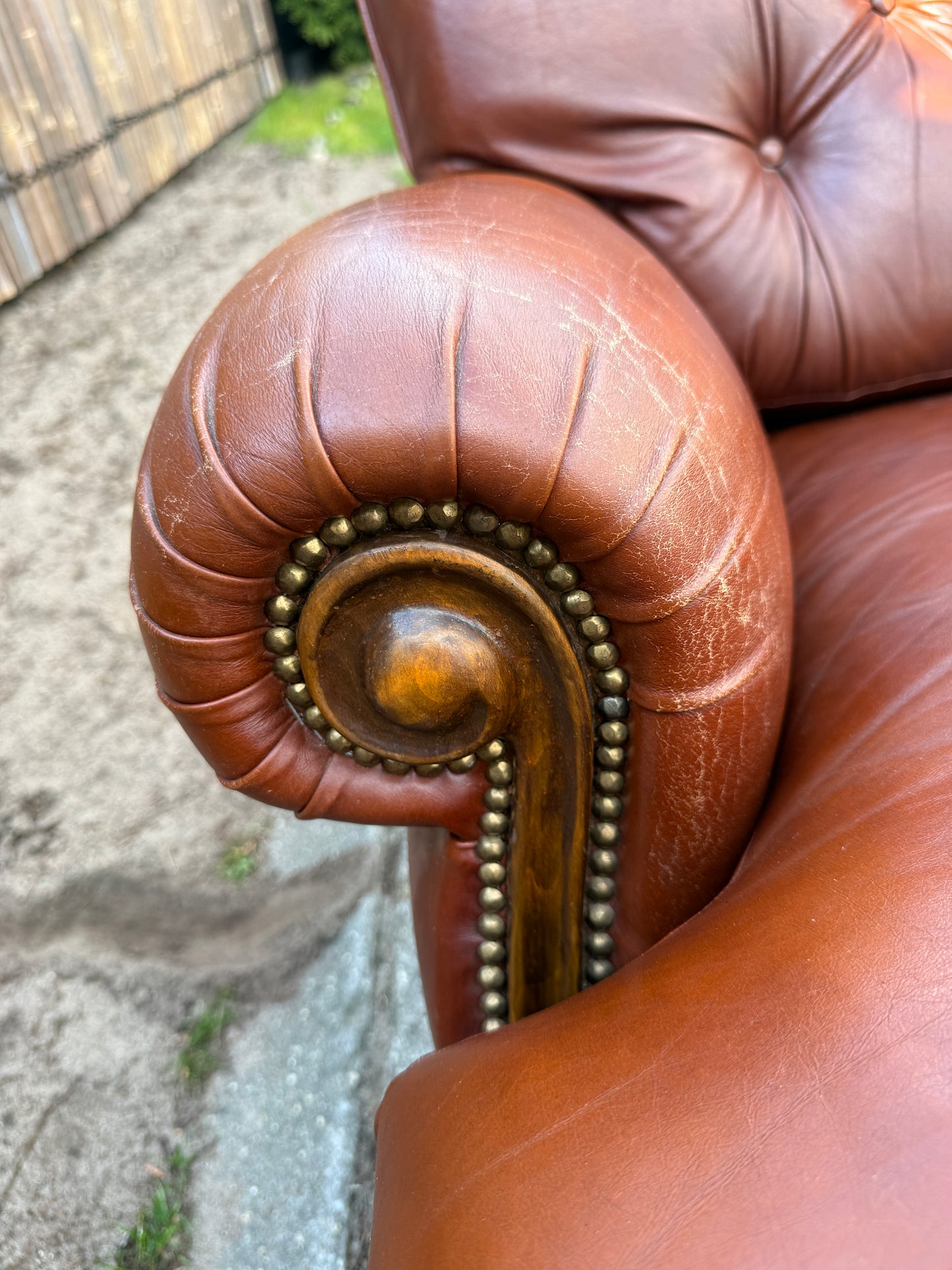 Vintage Chesterfield stijl fauteuil bruin