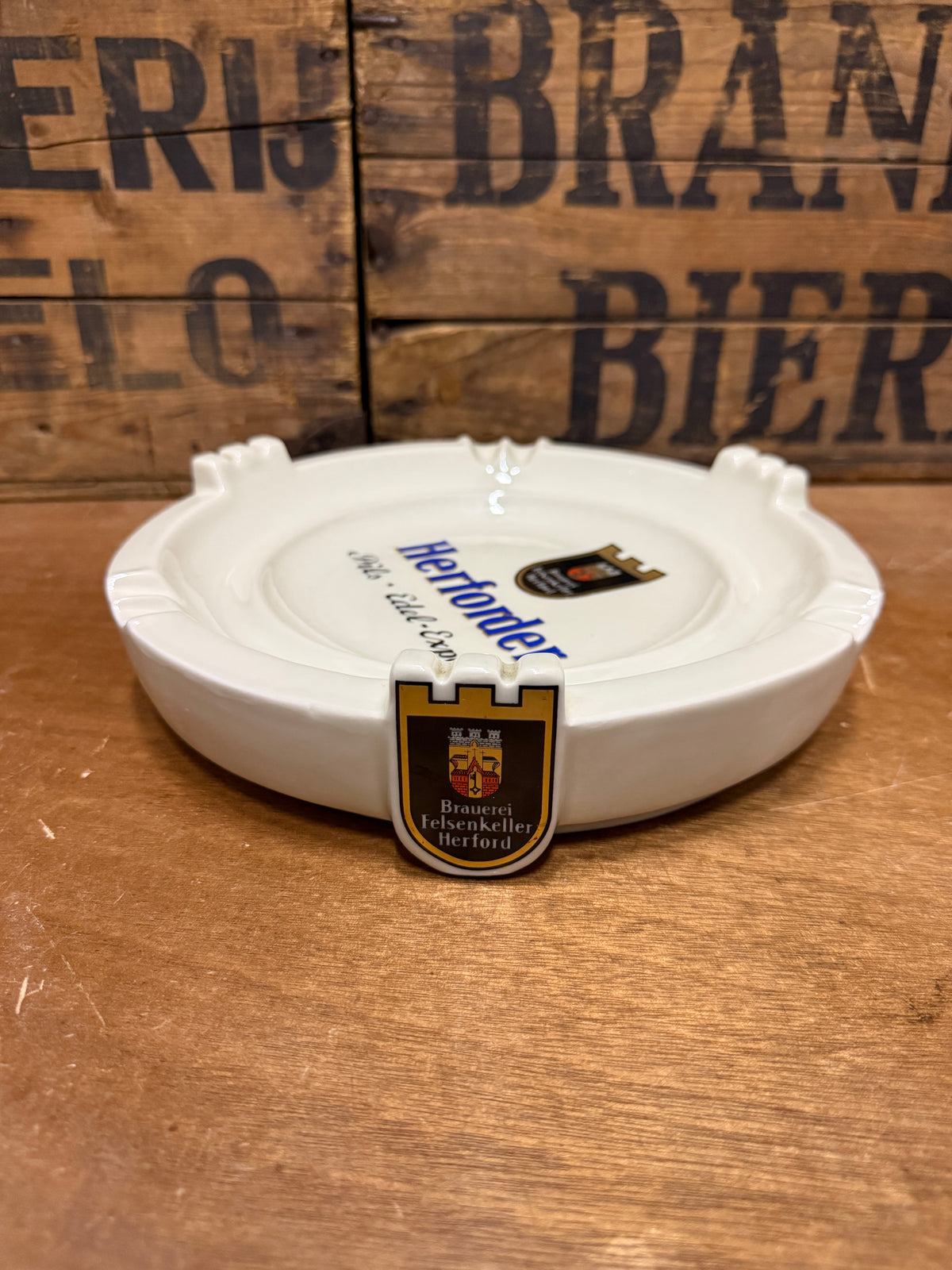 Herforder Pils Edel Export reclameasbak