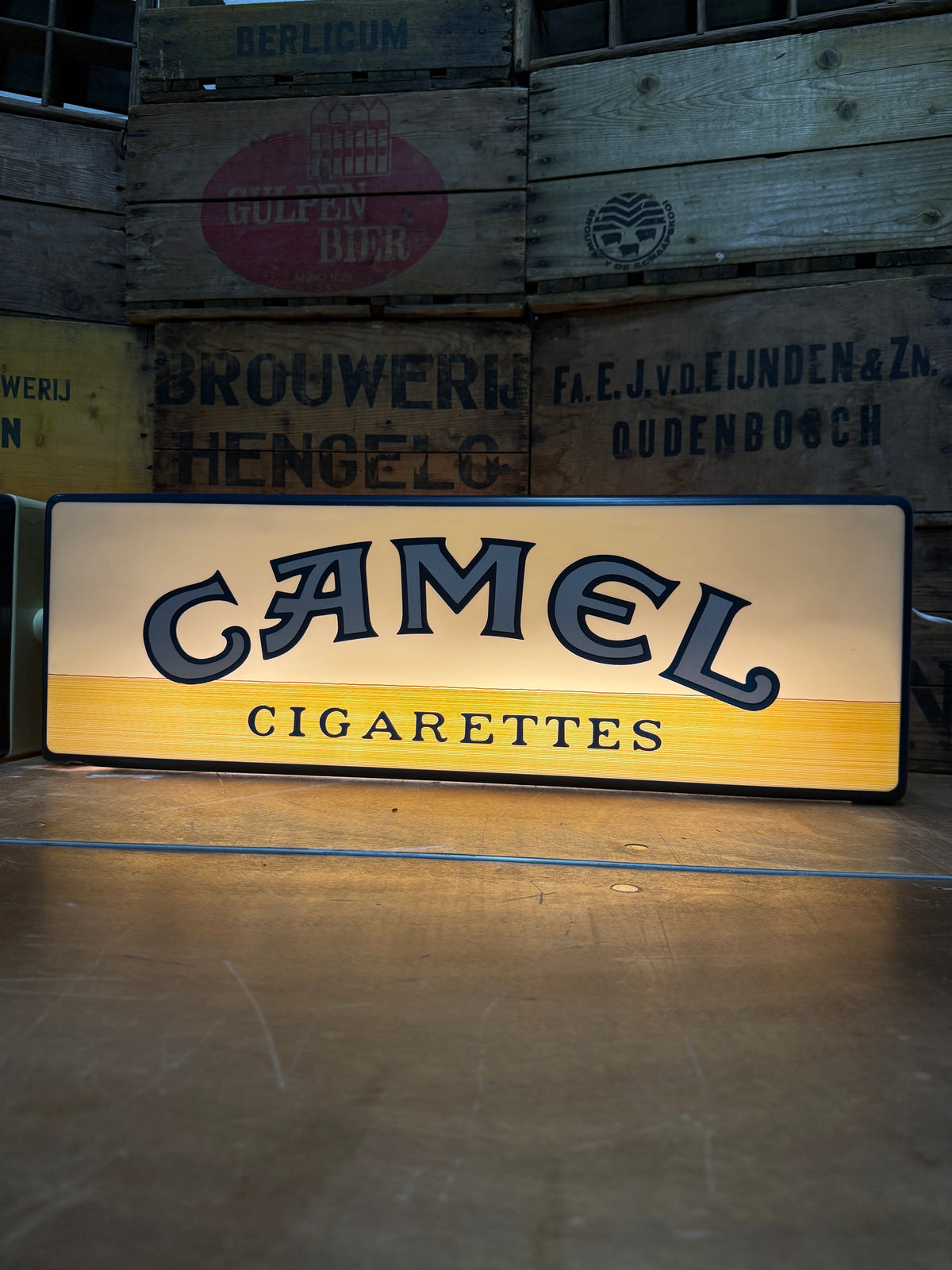 Camel bar lichtbak beige met piramides