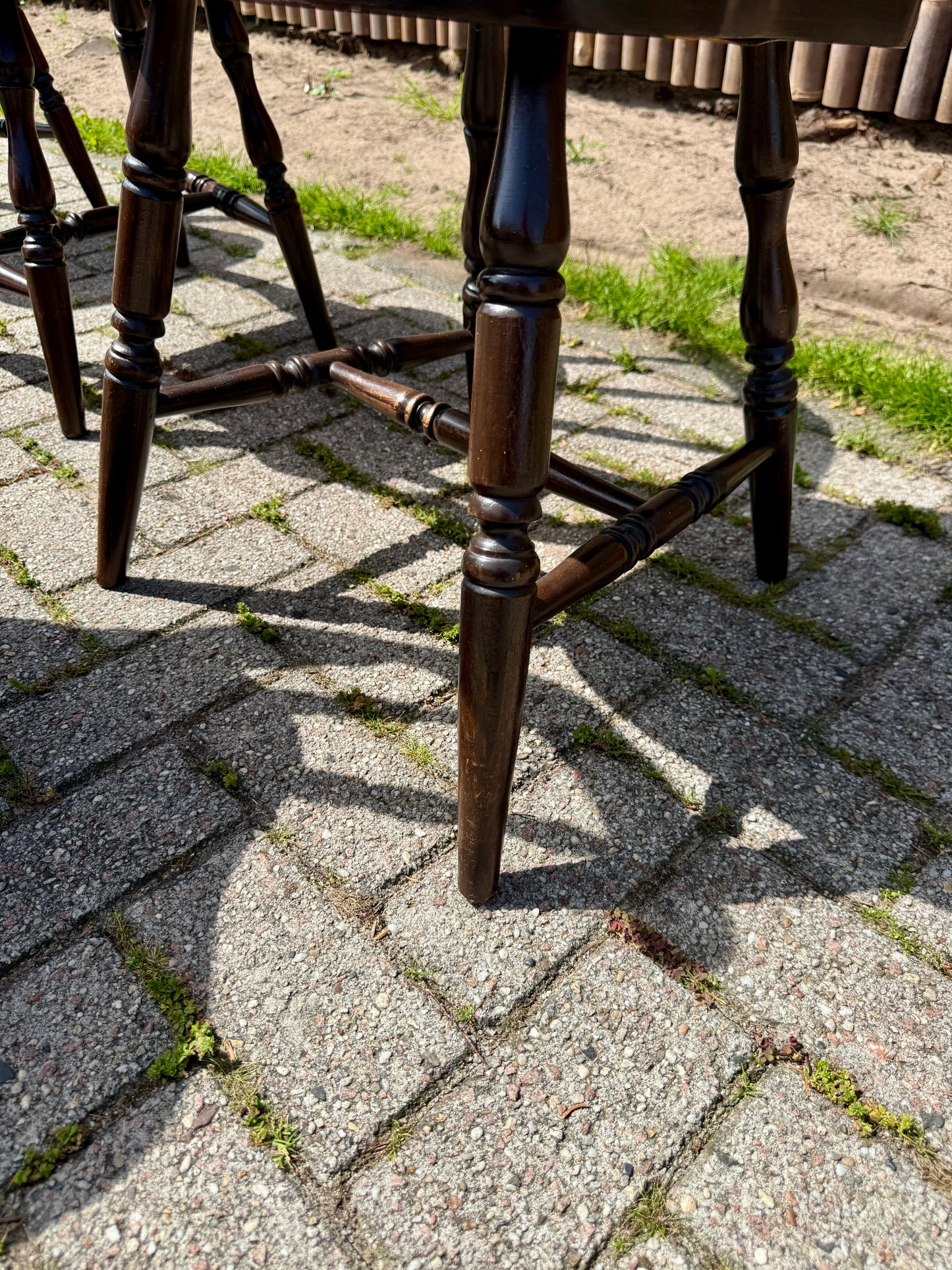 Set van 6 Vintage Engelse Cafe Stoelen