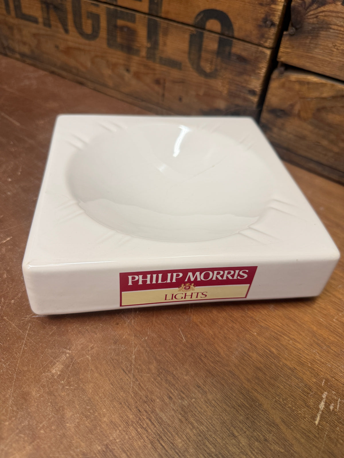 Philip Morris Lights reclameasbak
