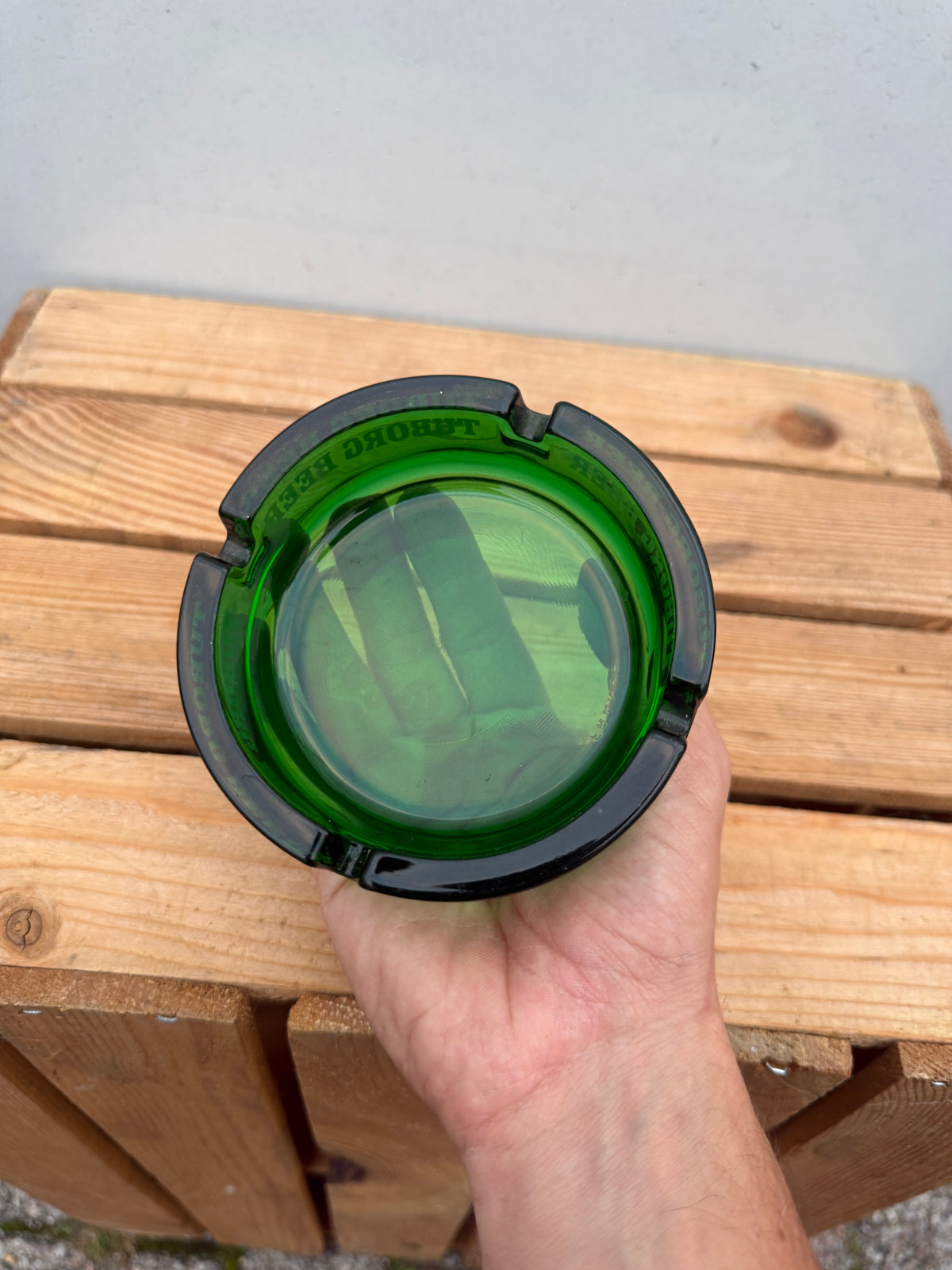 Tuborg Beer reclameasbak van groen glas