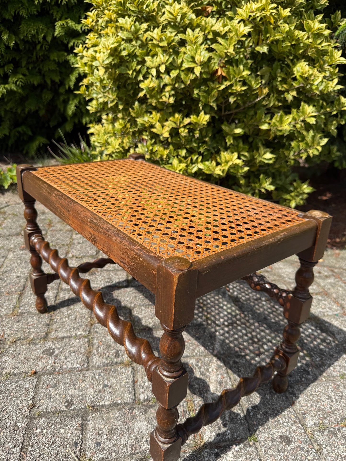 Vintage Houten Krukje met Webbing Zitting