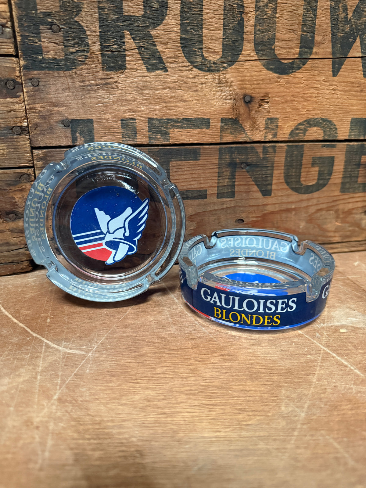 Vintage Gauloises Blondes reclameasbakken France