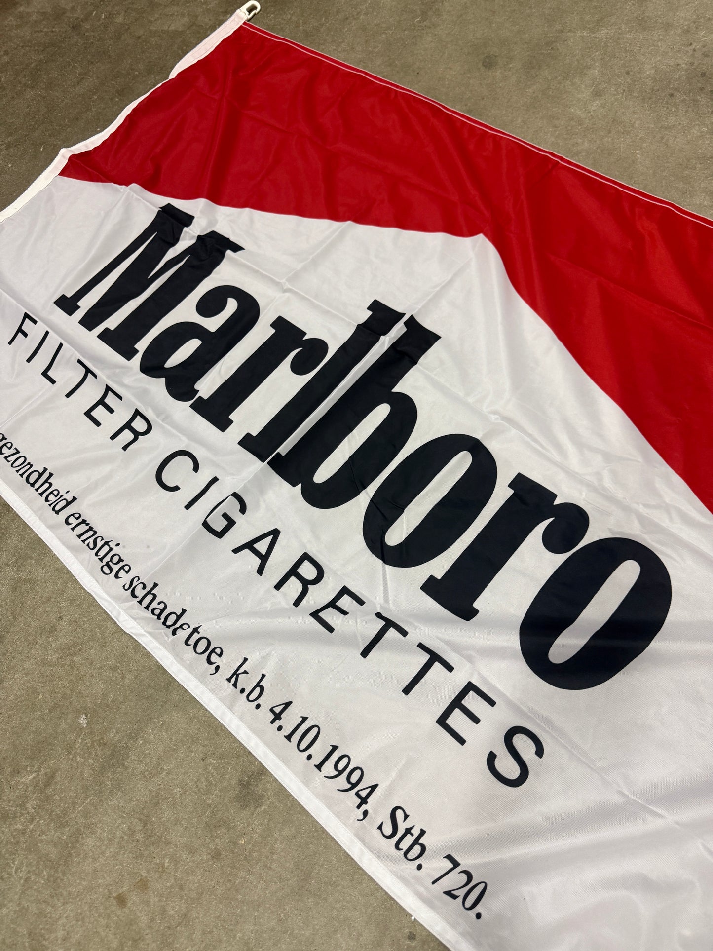 1994 Vintage Marlboro Vlag