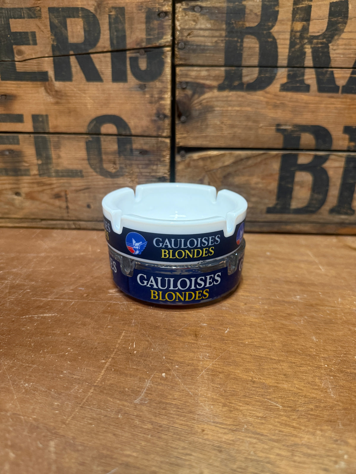 Gauloises Blondes reclameasbak