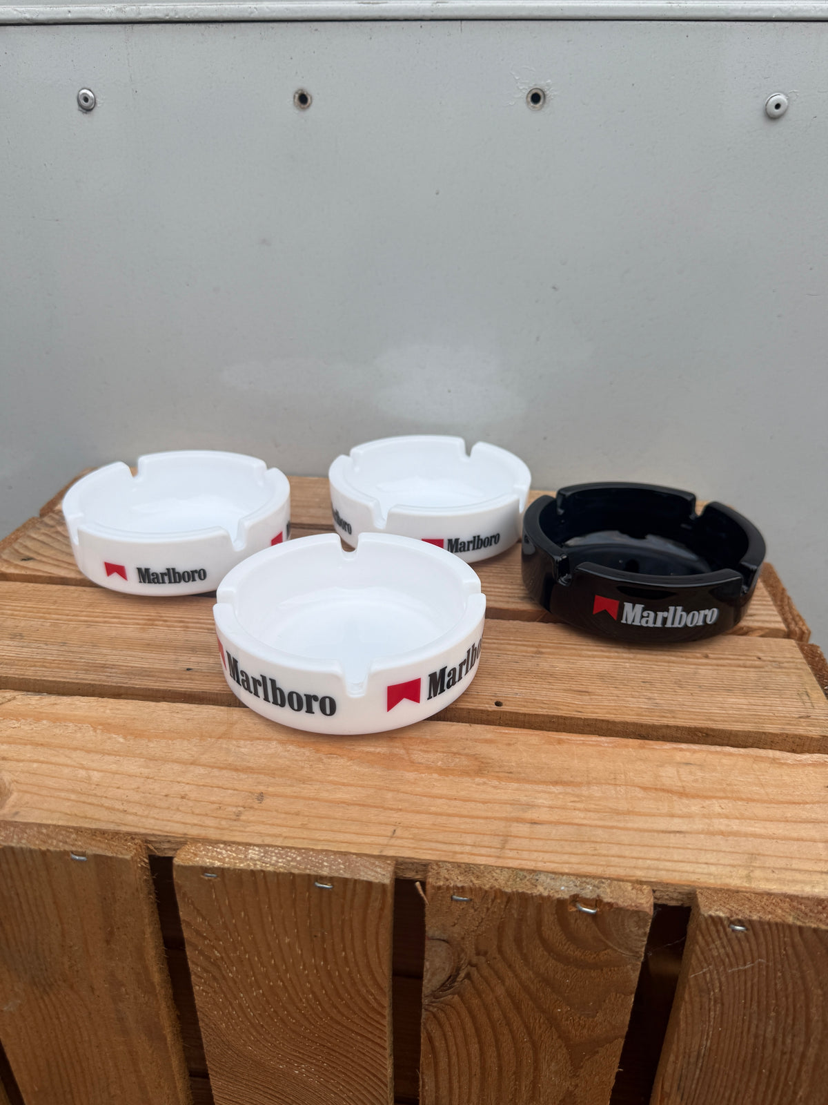 Marlboro ronde reclameasbak