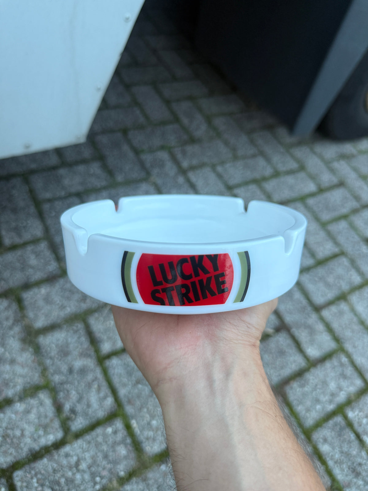 Lucky Strike ronde reclameasbak