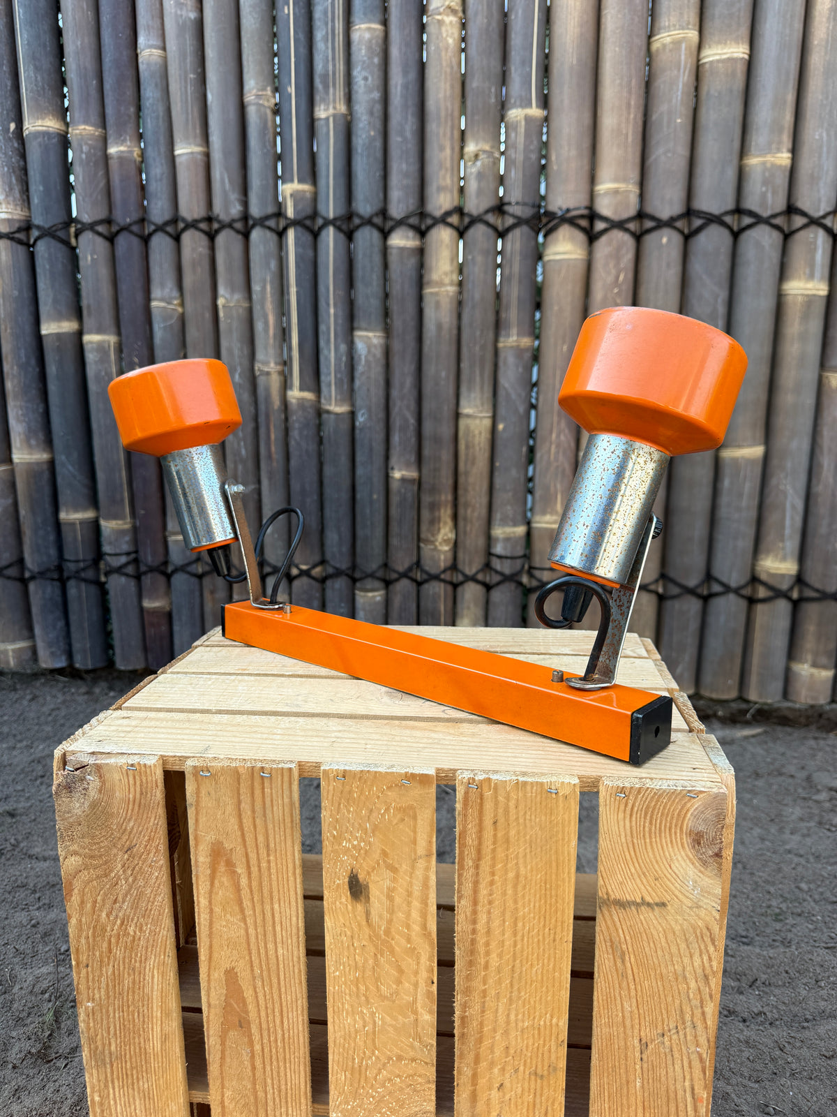 Vintage jaren 70 oranje dubbele spotlamp