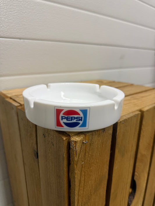 Pepsi witte opaalglazen reclameasbak