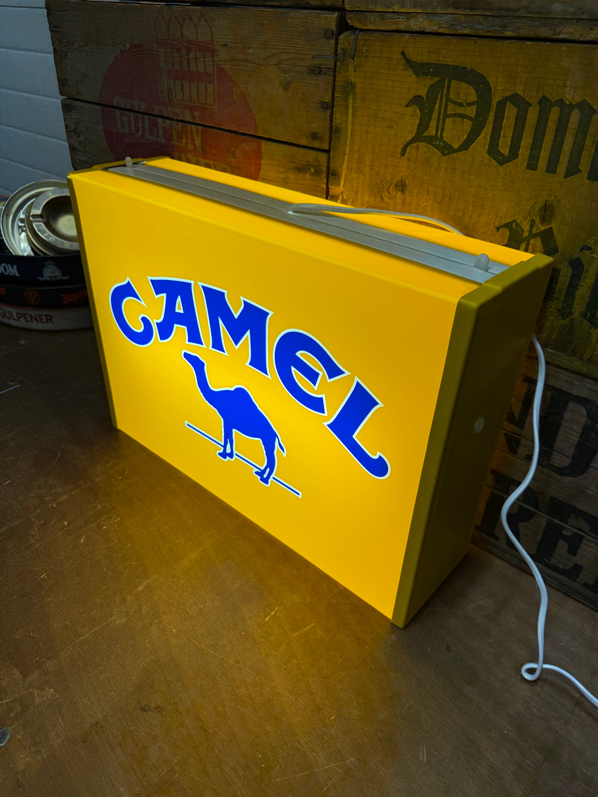 Camel dubbelzijdige lichtbak