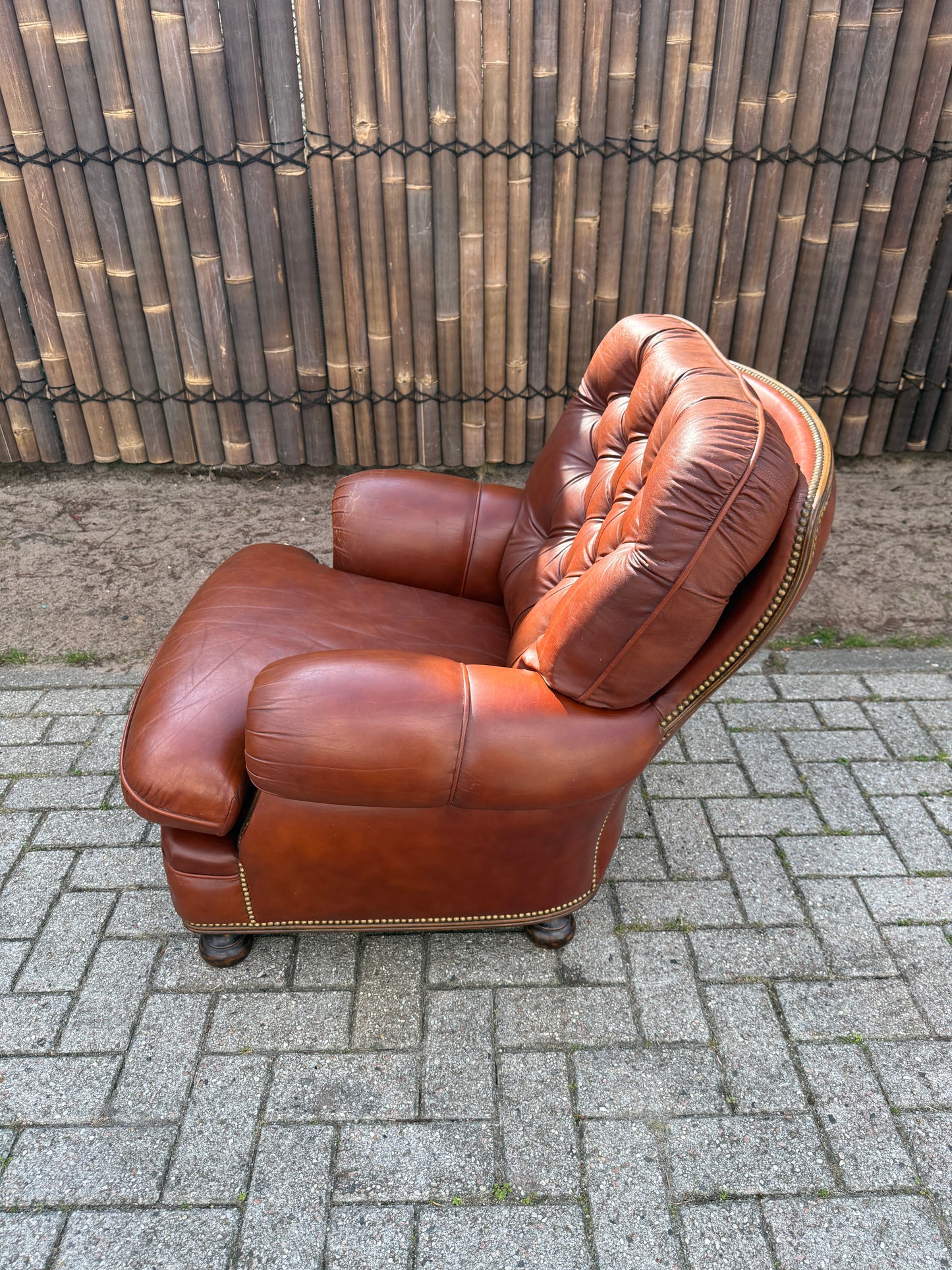 Vintage Chesterfield stijl fauteuil bruin