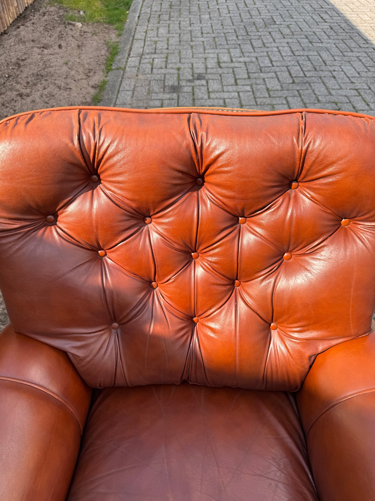 Vintage Chesterfield stijl fauteuil bruin