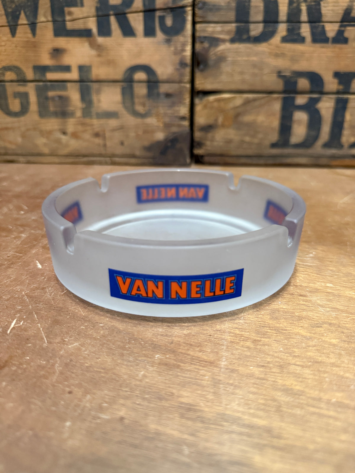 Van Nelle glazen reclameasbak