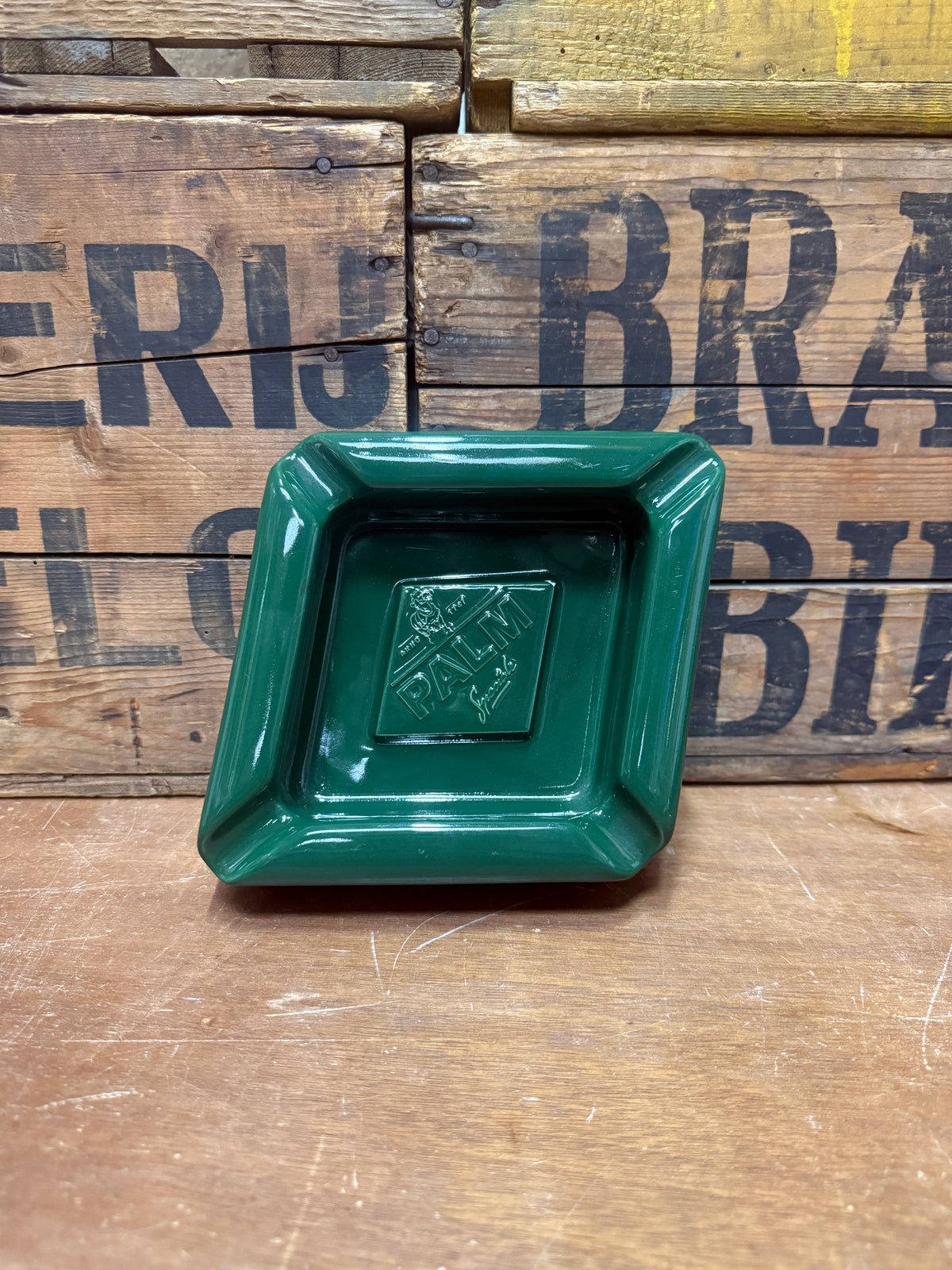 Palm groene reclameasbak