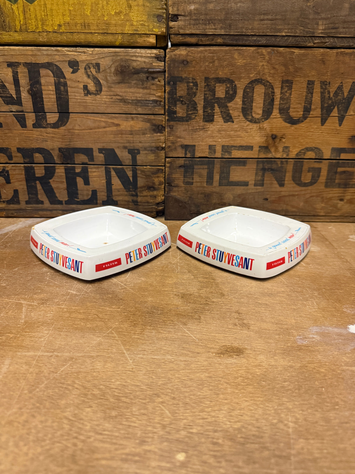 Vintage Peter Stuyvesant Mebel reclameasbak