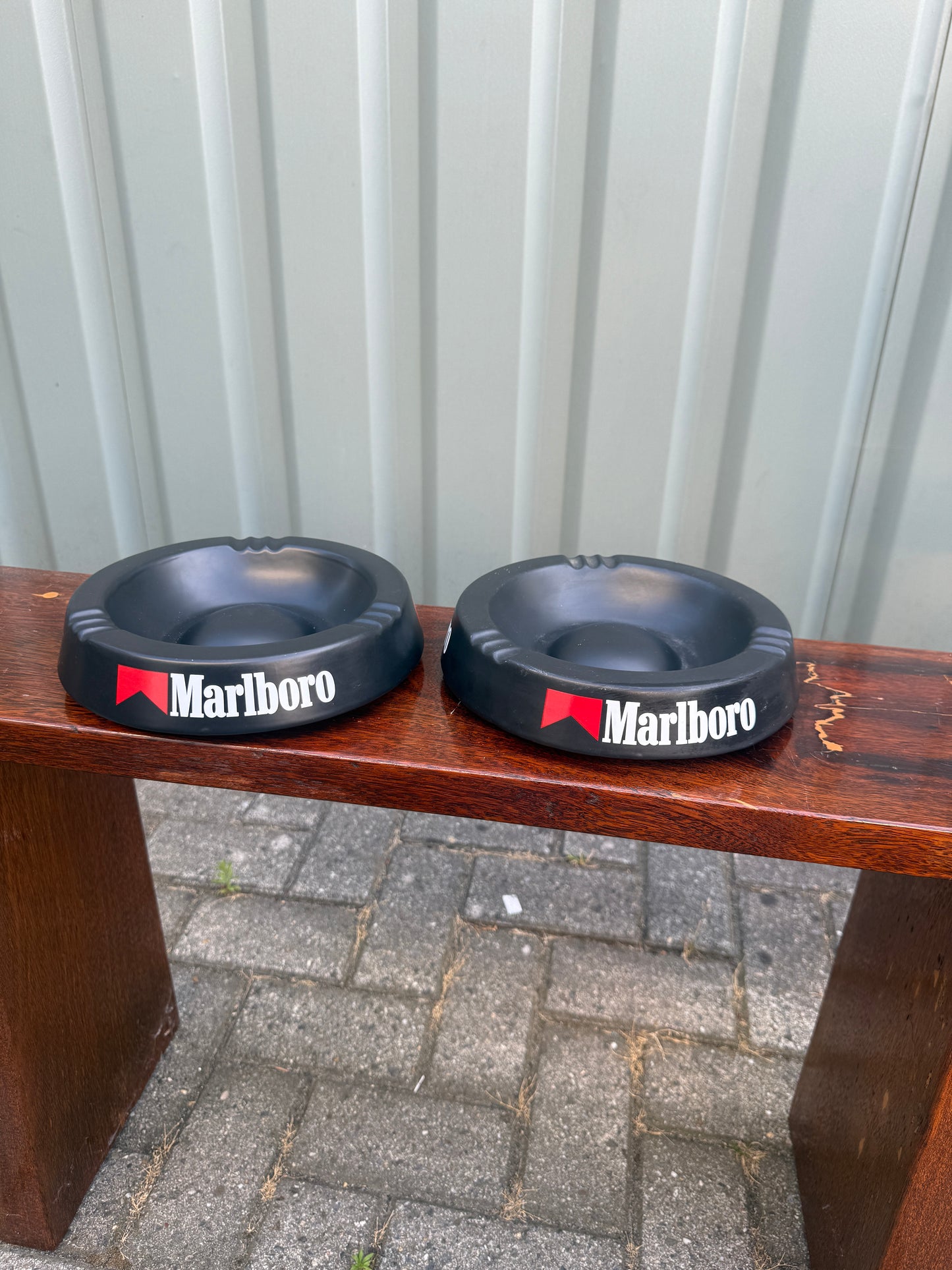 Marlboro reclame asbak groot