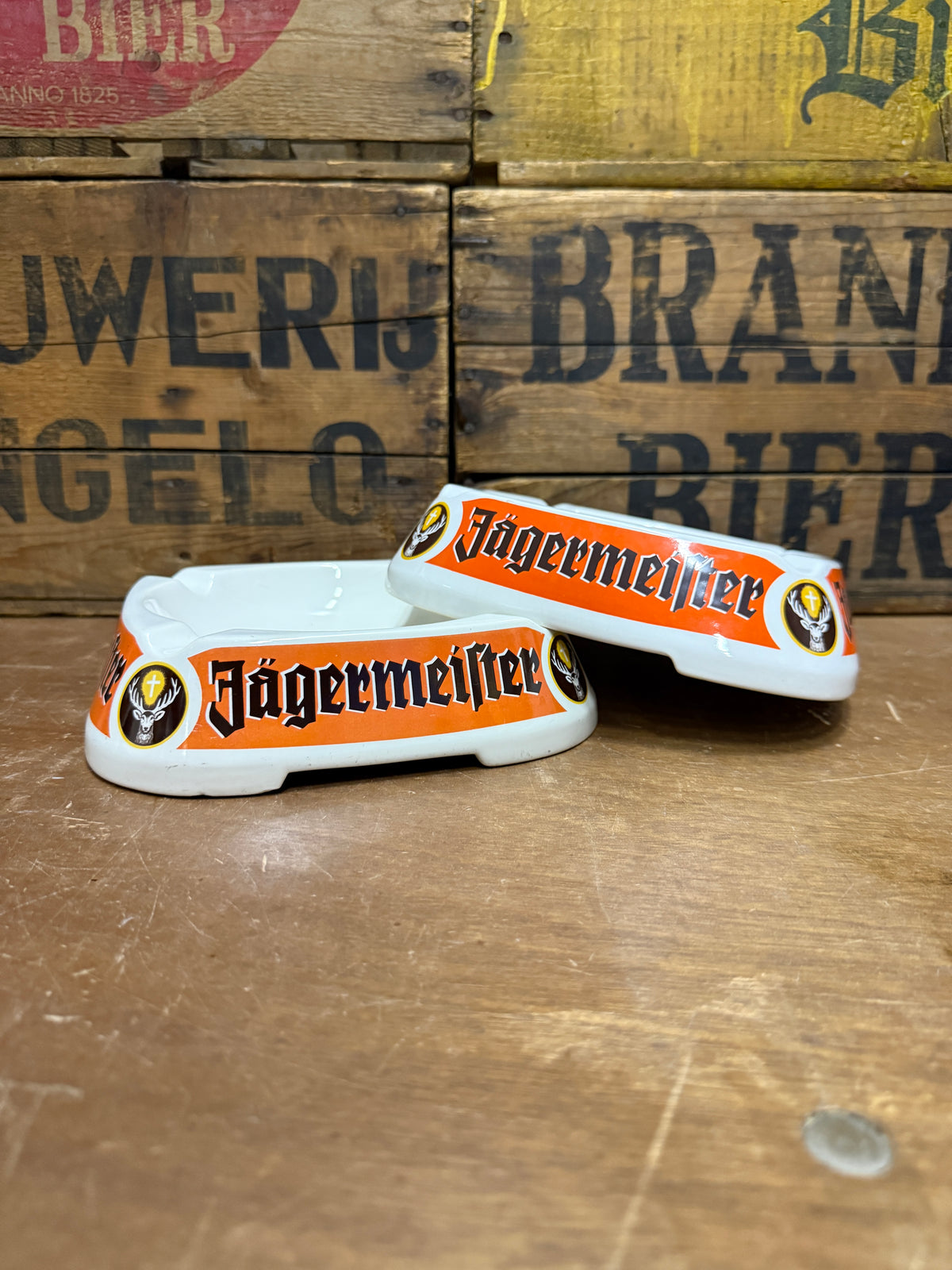Vintage Jägermeister reclameasbak groot