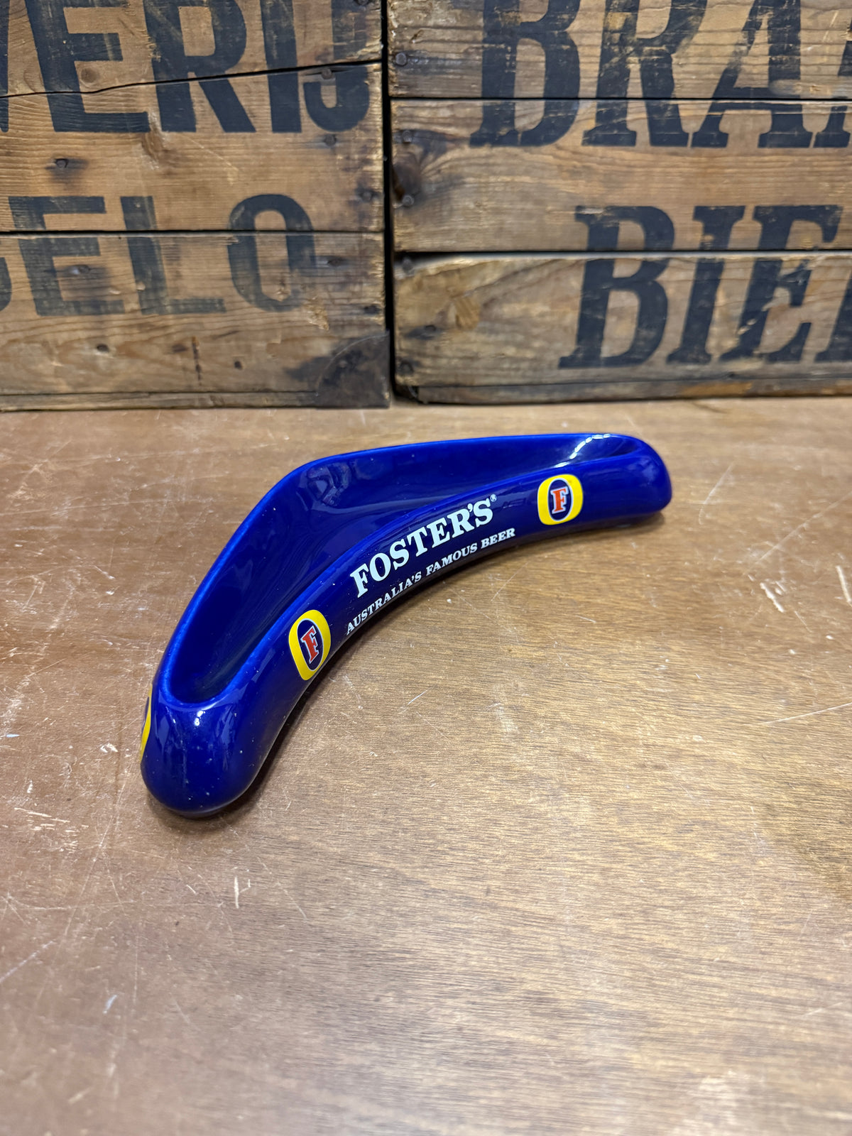 Vintage Fosters reclameasbak