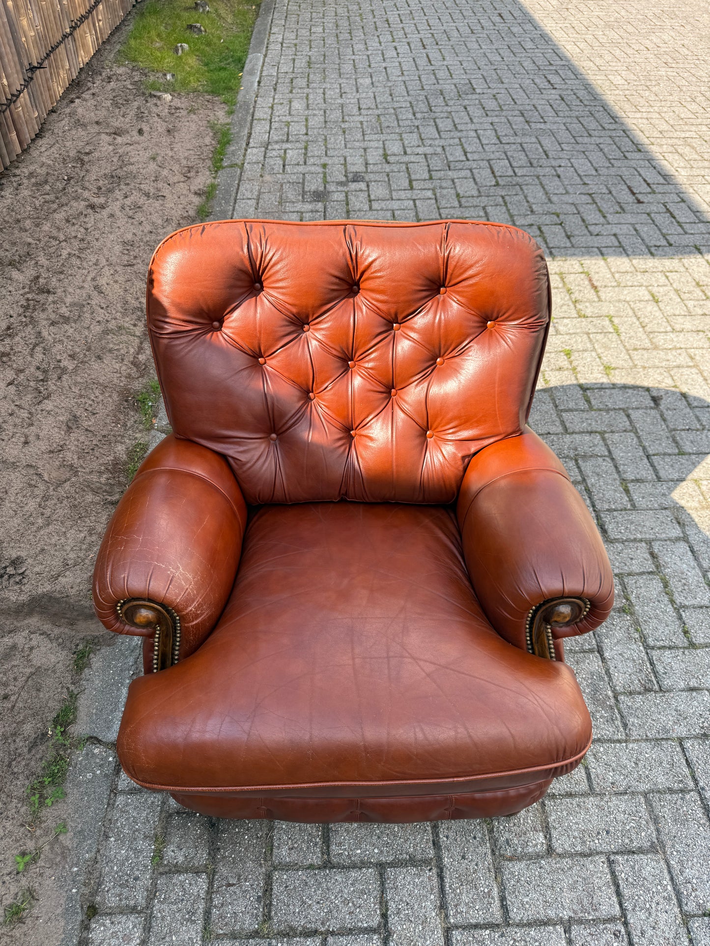 Vintage Chesterfield stijl fauteuil bruin