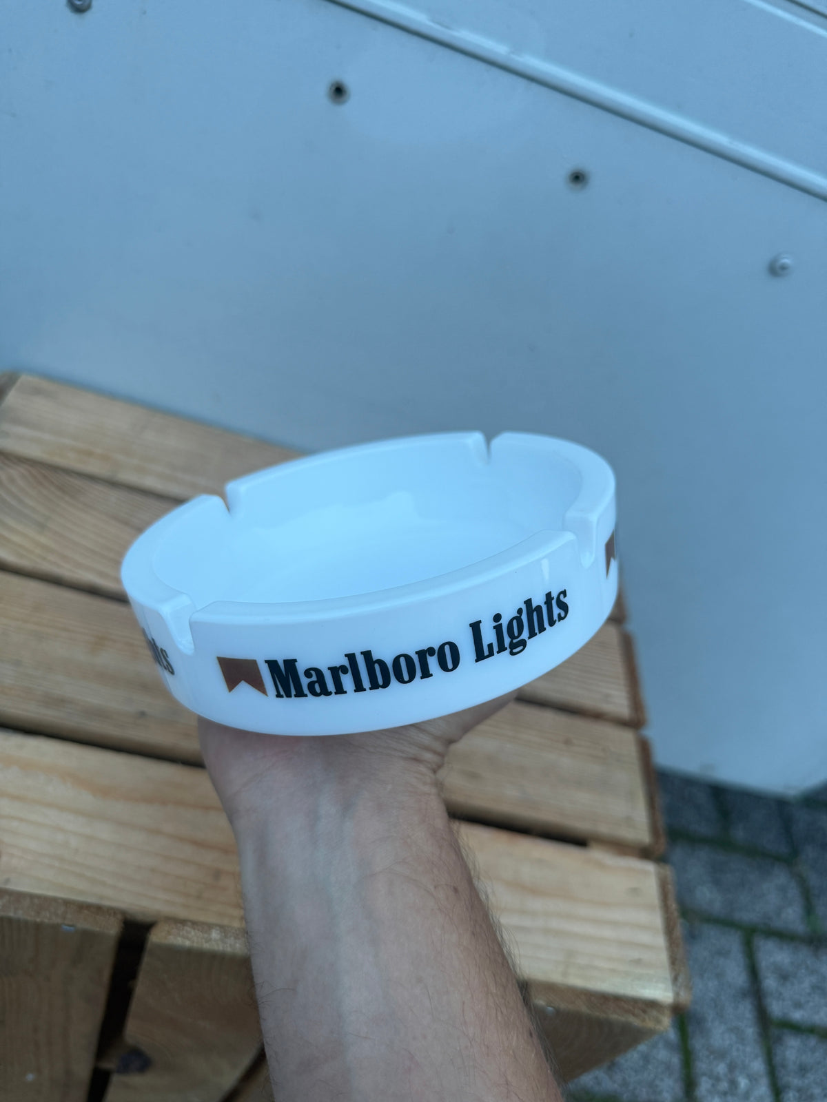 Marlboro Lights witte reclameasbak