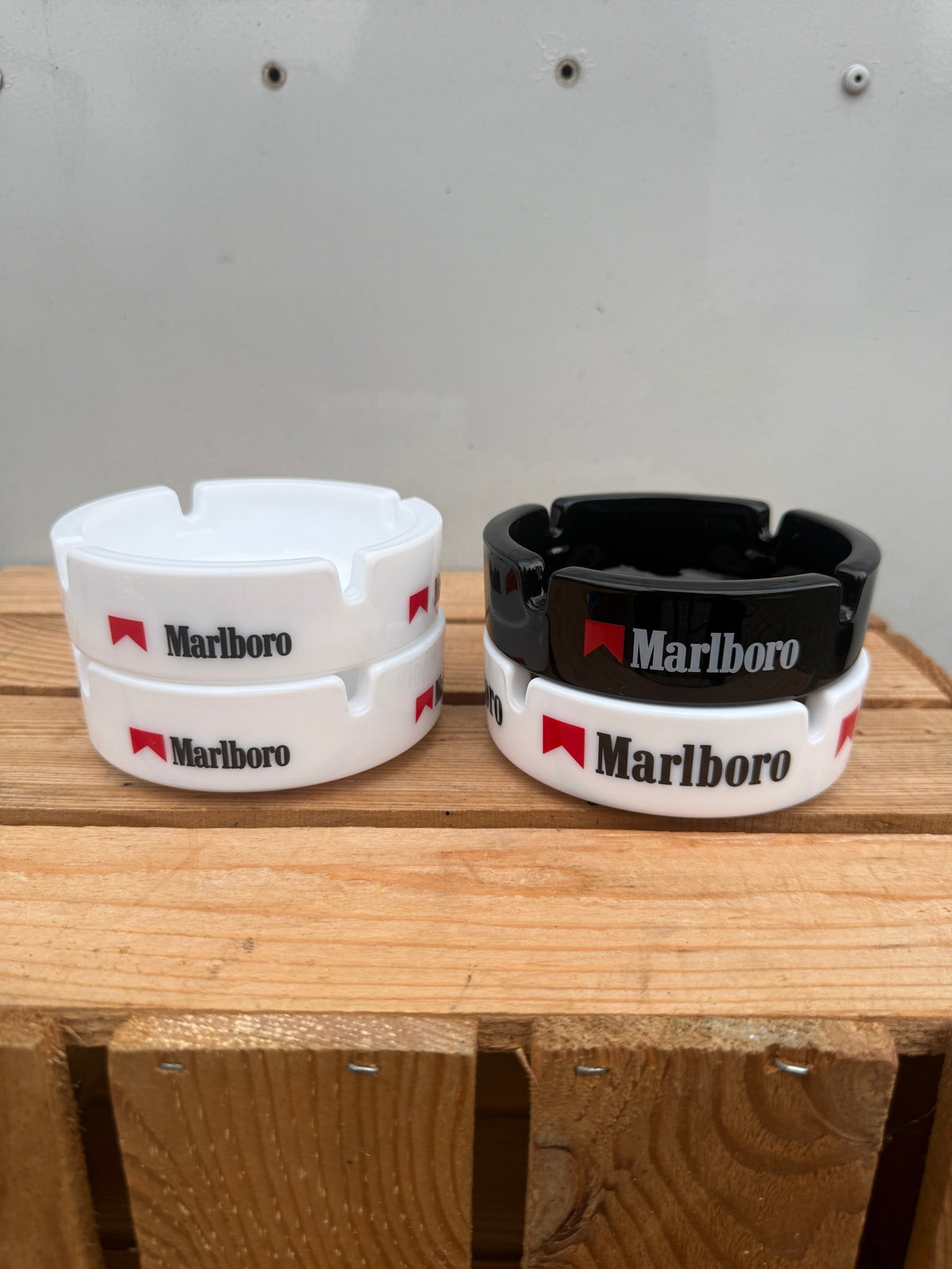 Marlboro ronde reclameasbak