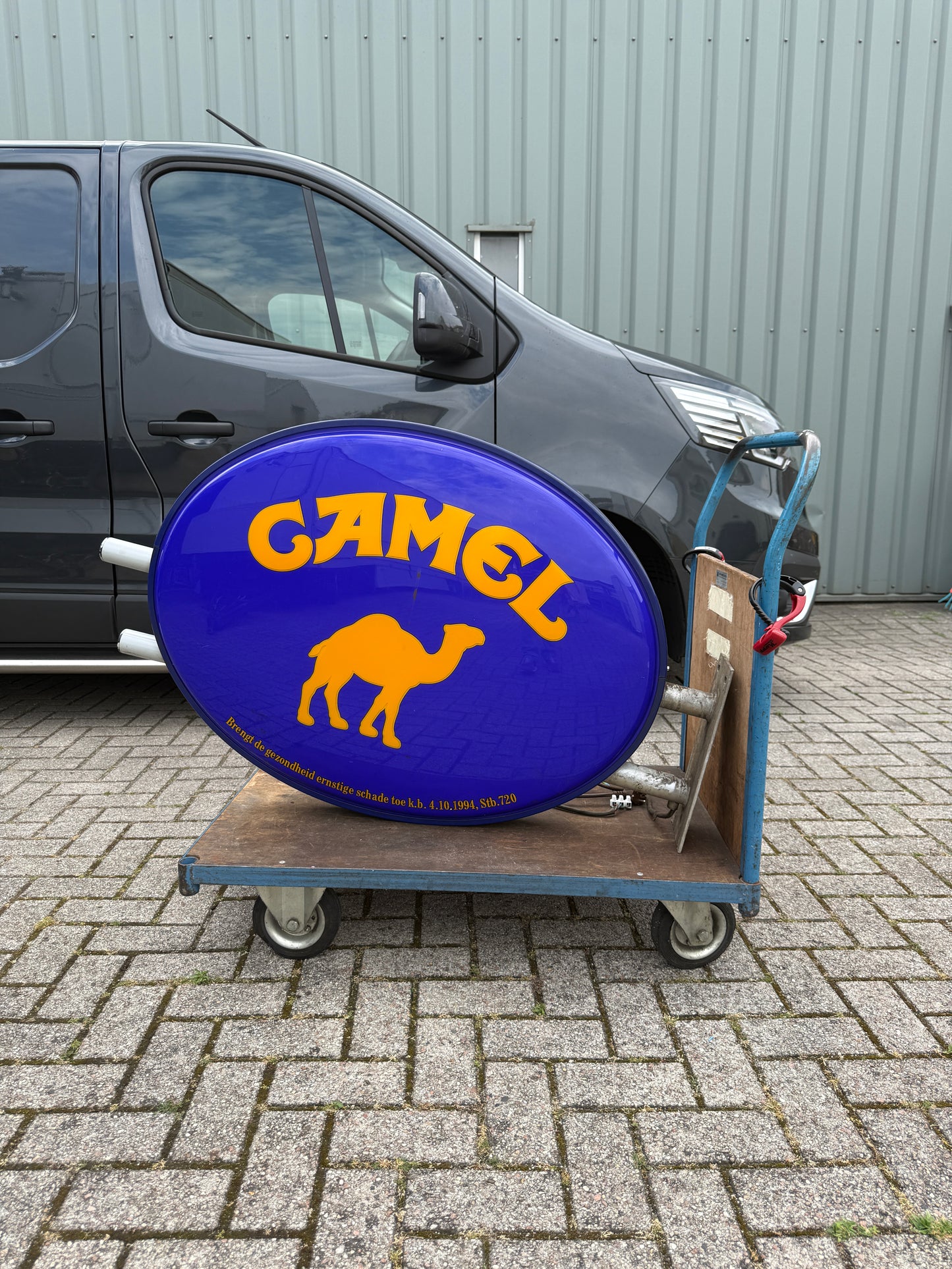 Vintage Camel lichtbak dubbelzijdig (Alleen ophalen mogelijk)