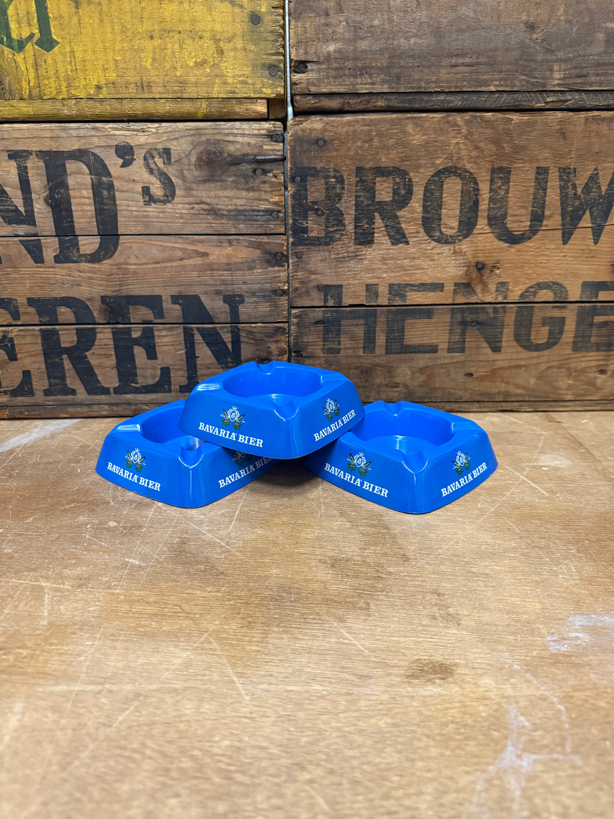 Vintage Bavaria Bier Mebel P94 reclameasbak