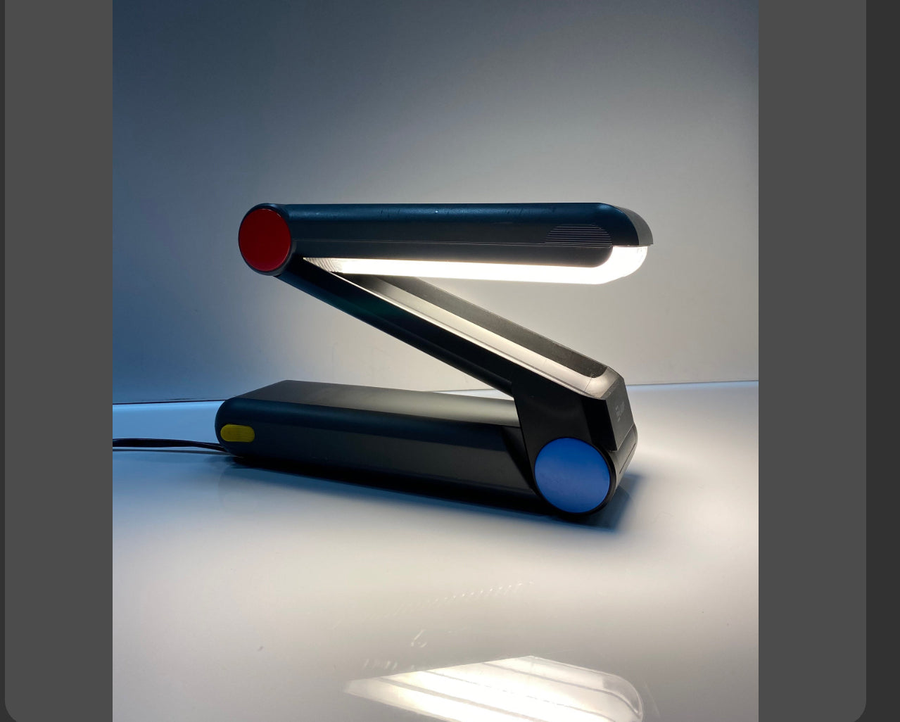 Philips Z Lamp