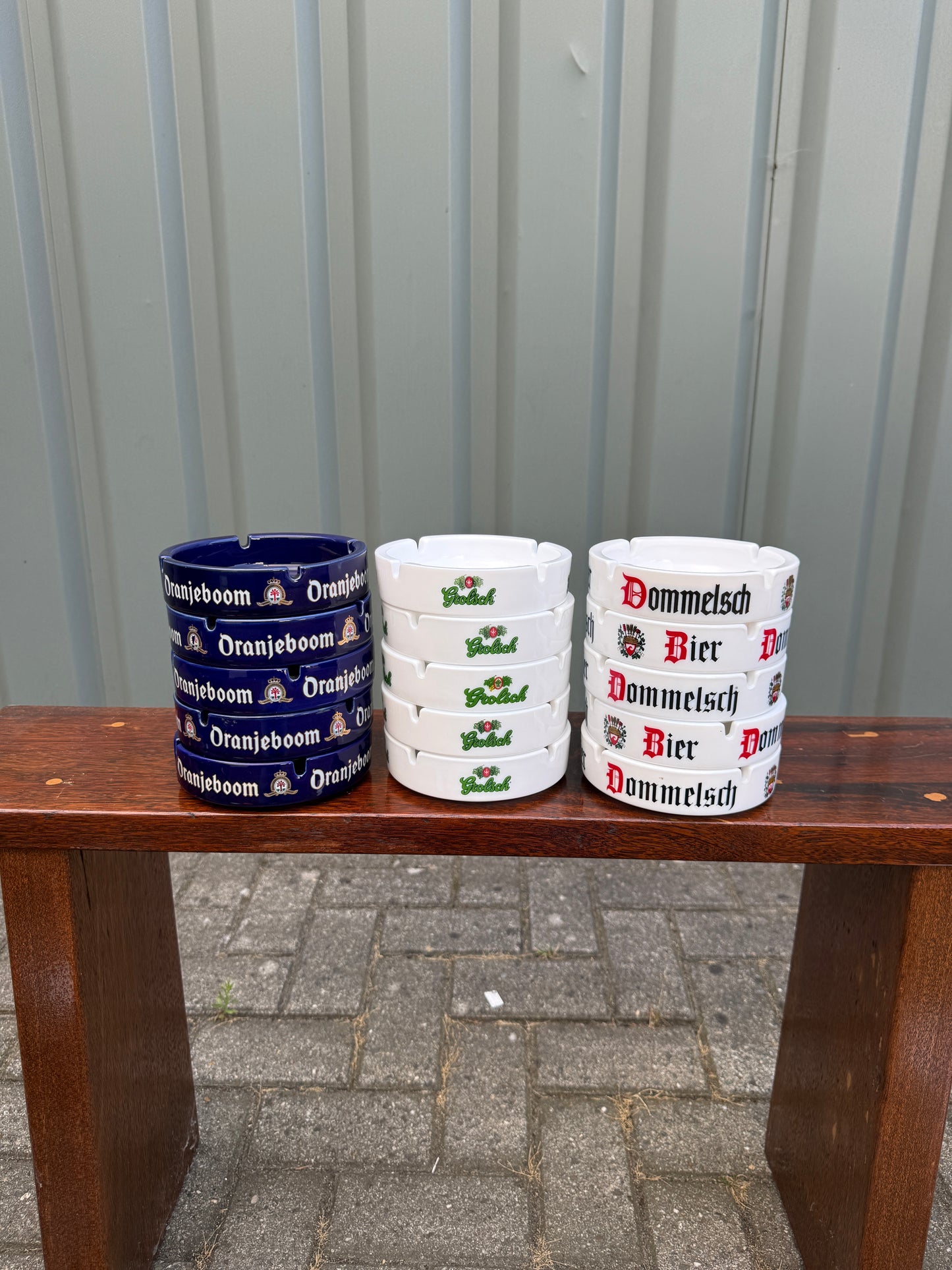 Reclame asbakken biermerken: Oranjeboom, Grolsch en Dommelsch