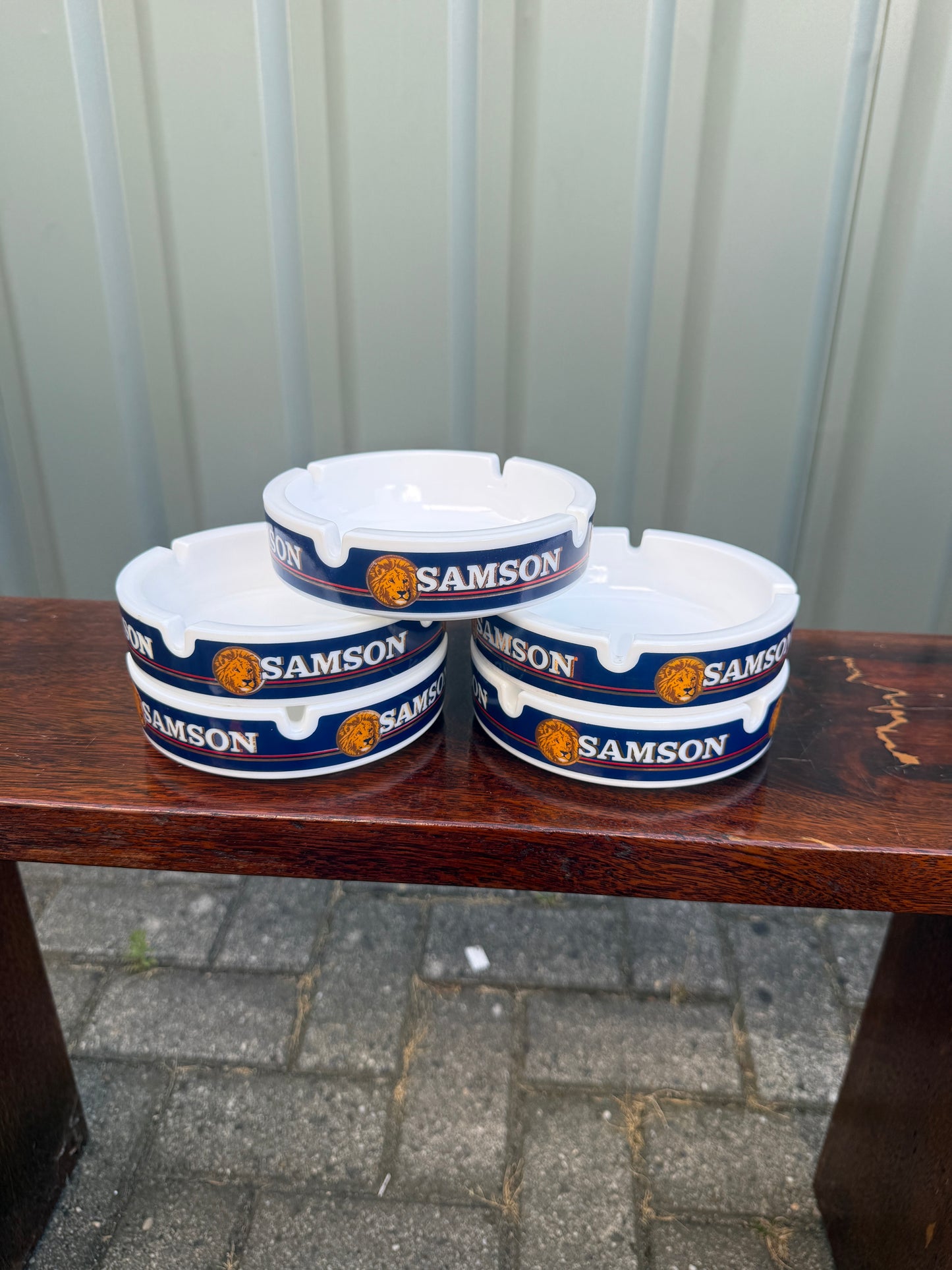 Samson reclame asbak opaalglas