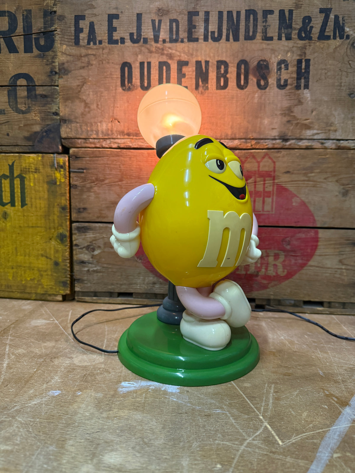 Vintage M&M's Yellow tafellamp 1999