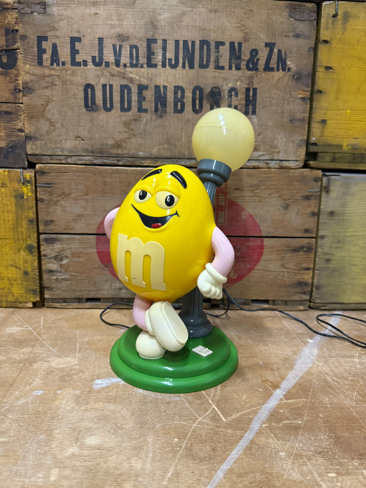 Vintage M&M's Yellow tafellamp 1999