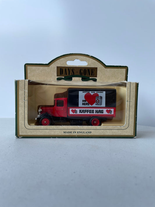 Lledo Diecast Model 1934 Mack Truck
