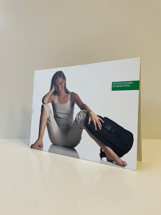 Vintage Benetton-winkeldisplay uit de jaren 90