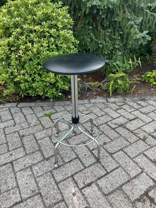 Vintage Space Age Rolling Stool from the 1970s, Chrome Frame with Leather Seat, Retro Industrial Chair for Studio, Workshop or Home Office