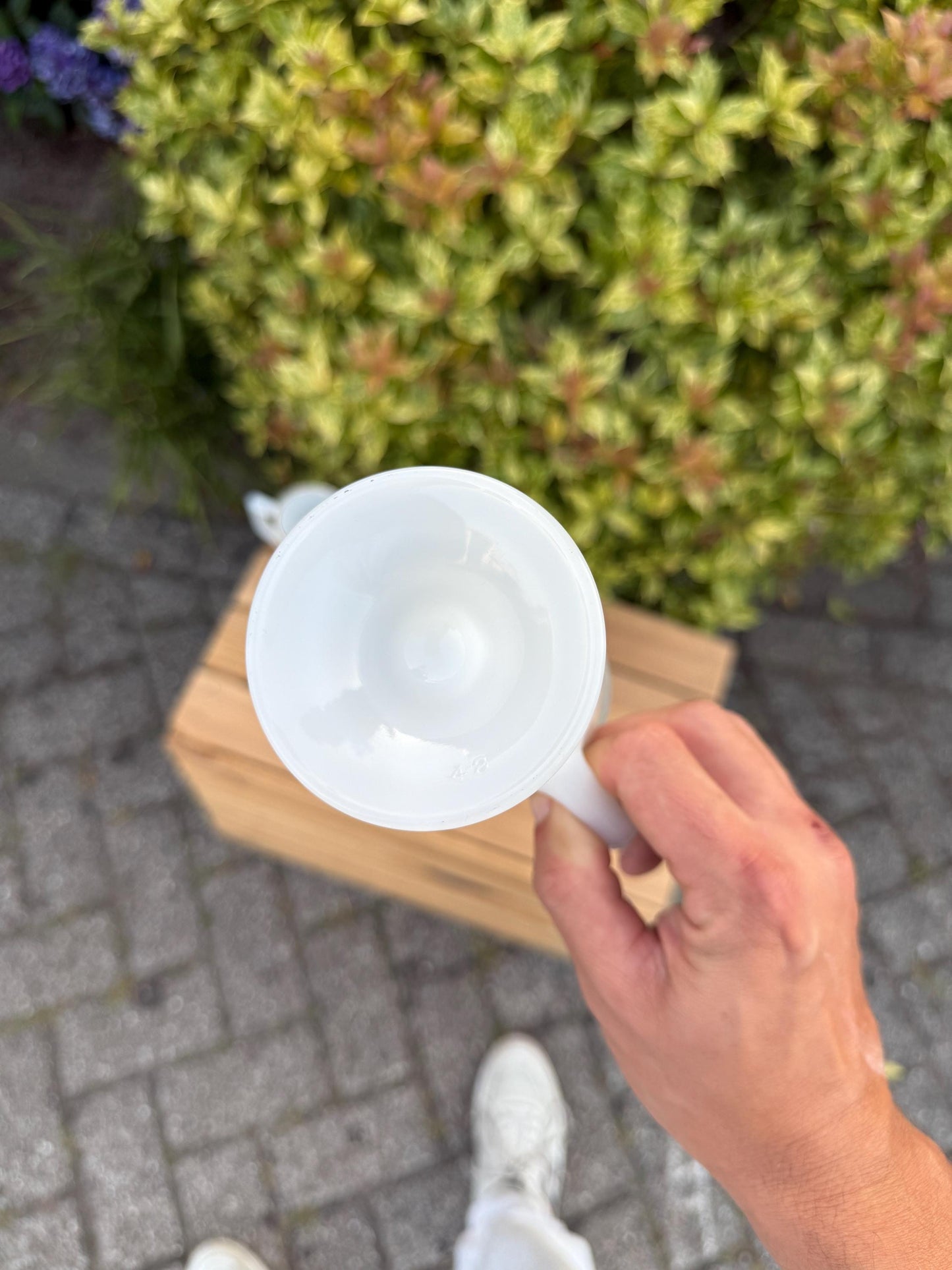 Set of 6 Vintage Irish Coffee Mugs, 1970s80s Opal Glass with Green Shamrock, Pedestal Cups with Gold Rim, Retro Barware, Pub Glass Set