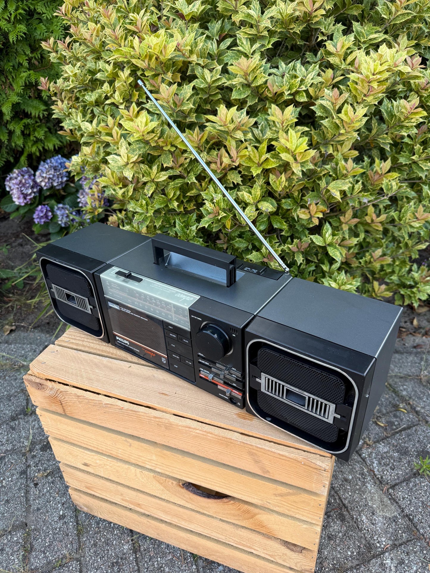 Vintage Philips Cubic Compo Radio, 1985 Austria Made, Black Chrome Design, Detachable Speakers, Cassette Not Working, Retro Audio Unit